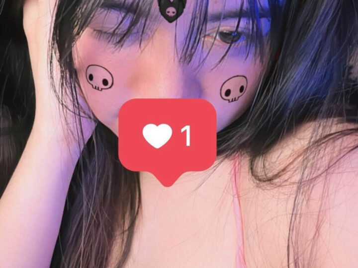 Ảnh 12 của Lộ clip sex em Huệ Chi 1998 Chubby dâm đãng bị người yêu Doggy nứng nổ cặc