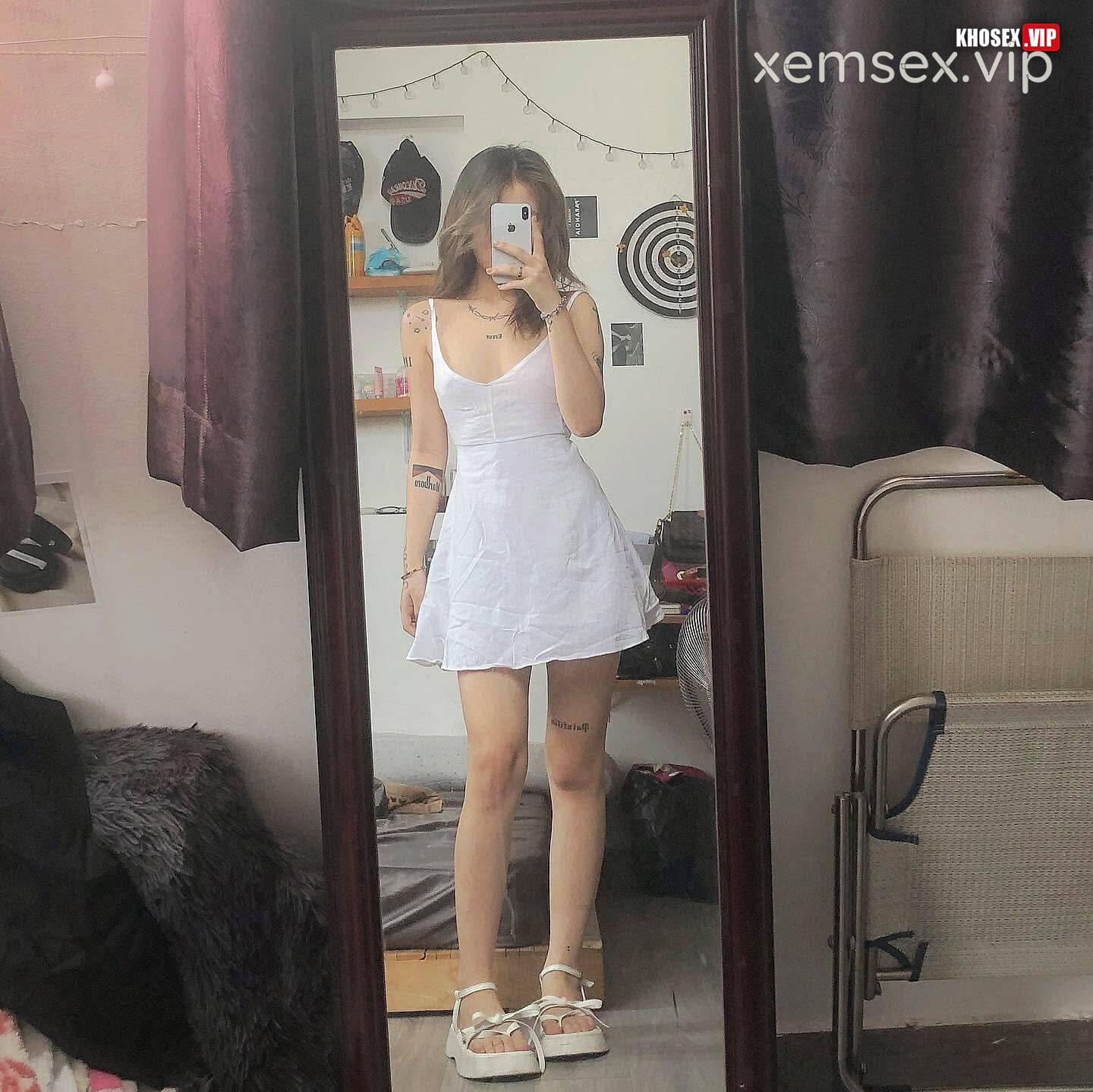 lo-clip-sex-hot-ig-nguyen-uyen-trang-40k-follow-full-clip-pic-hinh-02