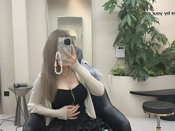 Ảnh 6 của Siêu phẩm Trà My 2k7 thích BDSM bị người yêu chơi mạnh bạo vừa địt vừa đánh đỏ cả vú